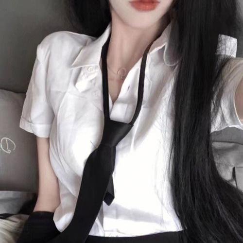 珍珍的发屋